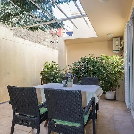 Comfort One Bedroom Apartment