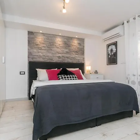 Comfort One Bedroom Apartment Dubrovnik