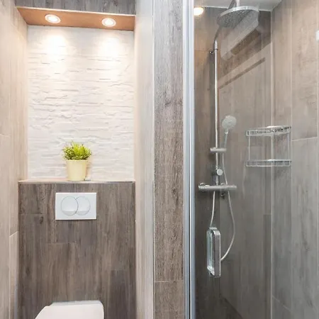 Comfort One Bedroom Apartment *